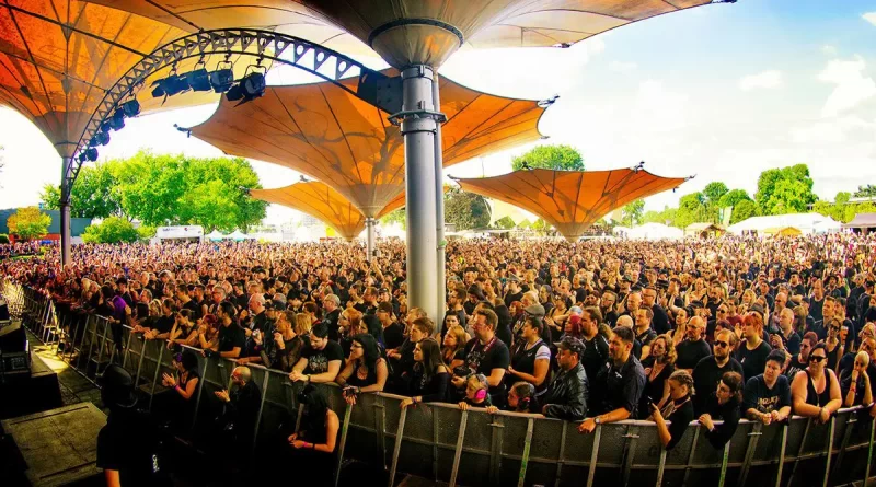 Amphi Festival
